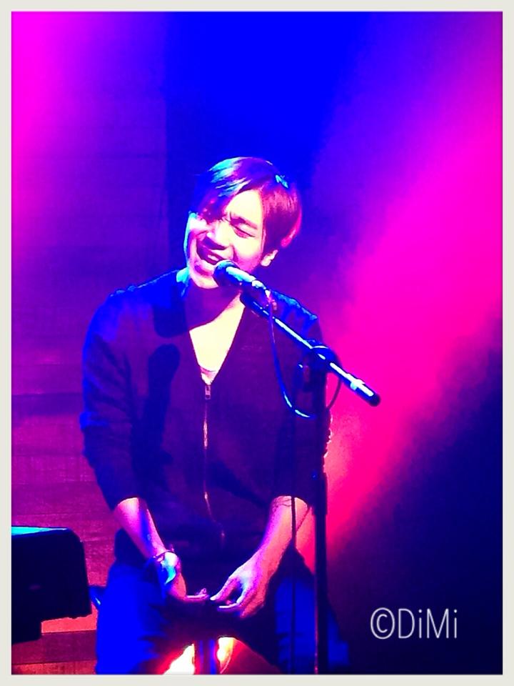 Hugh Keice performing at the Korean Cultural Centre UK in May 2014